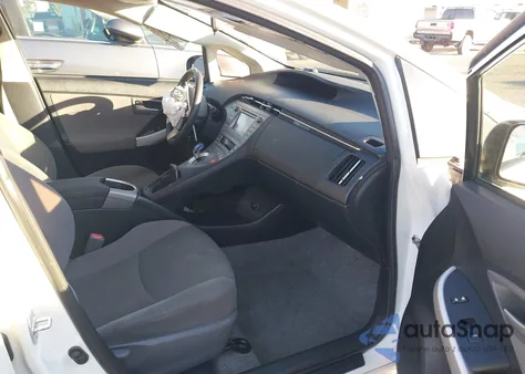 2015 Toyota Prius Two из США, поврежденный, VIN JTDKN3DU3F0479807